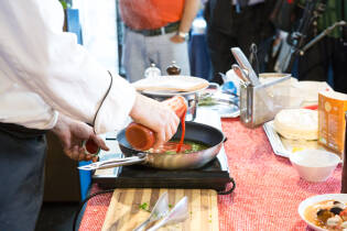 Showcooking Viviverde e Bene.sì con Tessa Gelisio