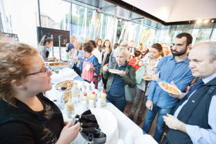 Showcooking Viviverde e Bene.sì con Tessa Gelisio
