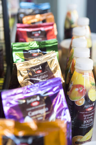 Showcooking Solidal con Tessa Gelisio e i barman acrobatici della Flair Academy al Gate - 15 luglio 2016