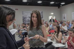 Premiamo l’impegno: consegna borse di studio - 12 giugno 2017
