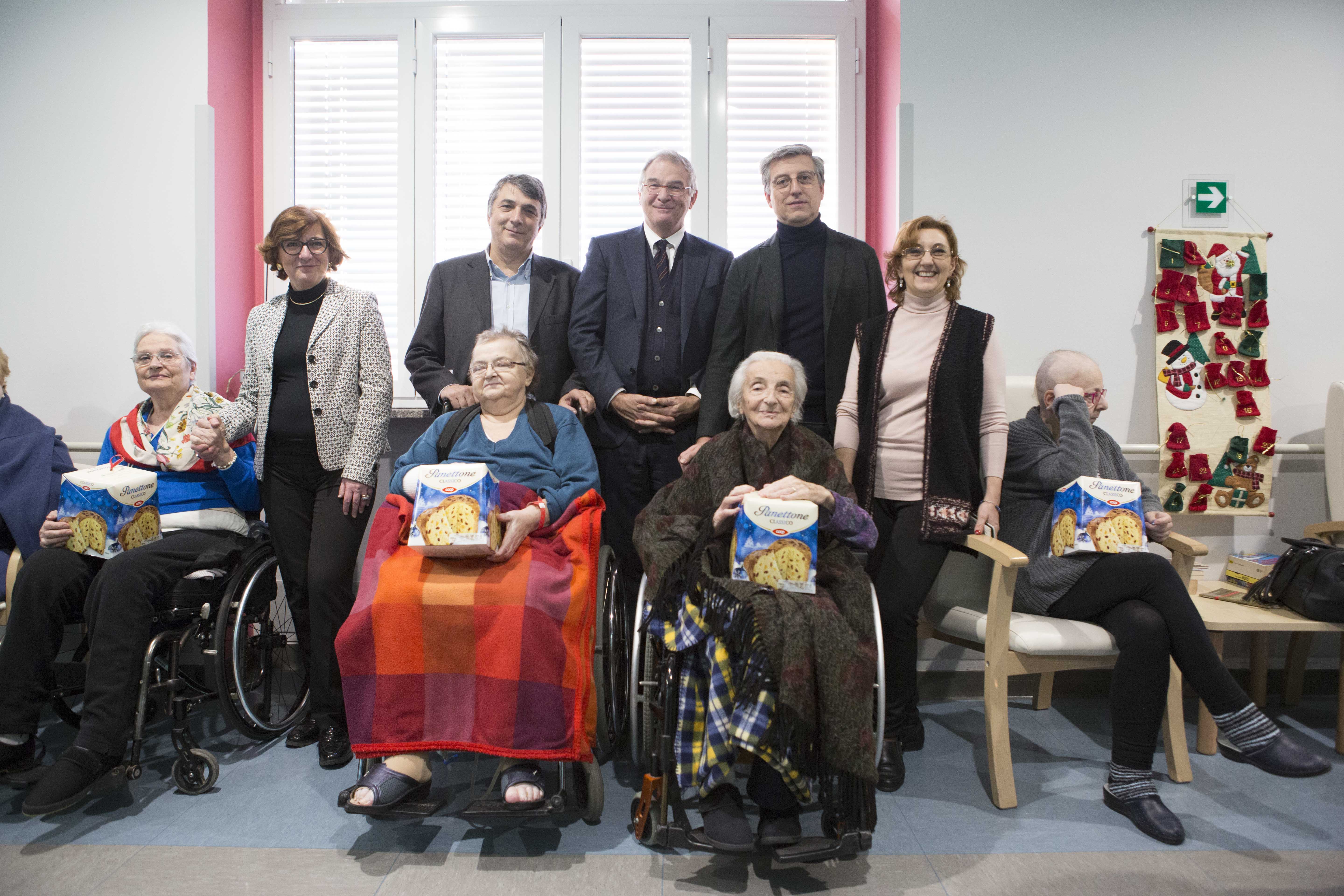 Panettoni di Natale COOP per gli ospiti del Pio Albergo Trivulzio, Martinitt e Stelline (9)