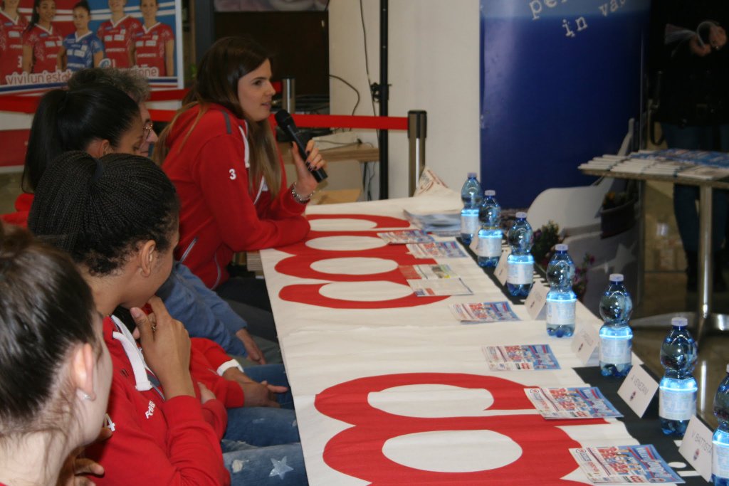 Le atlete del Volley Bergamo presentano il Volley Camp 2018 (13)