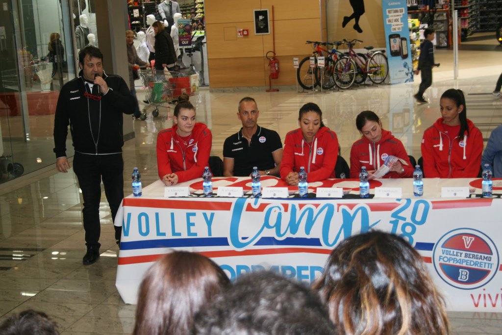 Le atlete del Volley Bergamo presentano il Volley Camp 2018 (17)