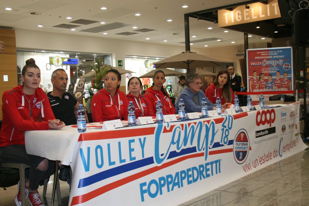 Le atlete del Volley Bergamo presentano il Volley Camp 2018 (3)