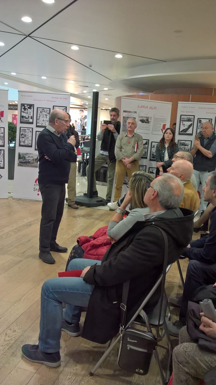 Salvatore Borsellino al Centro Commerciale Metropoli - 07 aprile 2018 (4)